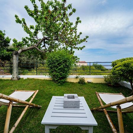 Sea Path Apartment Palaiontsiflikion Exterior photo